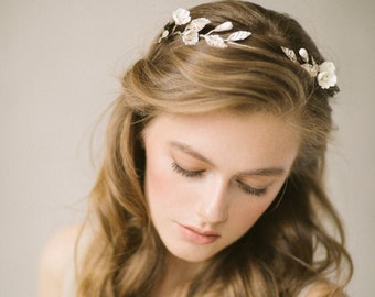 Leaf Flower Crown, Bridal silver tiara, Boho hair wreath, Delicate Leaf Tiara,Bohemian silver headband