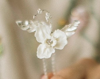Silver wedding hair pin, Bridal floral hair accessories, Floral Hair Pin