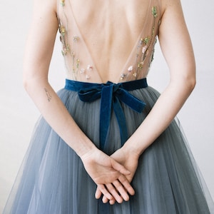 Floral Tulle Wedding Dress: Dark Blue Full Bridal Gown with Velvet Bow
