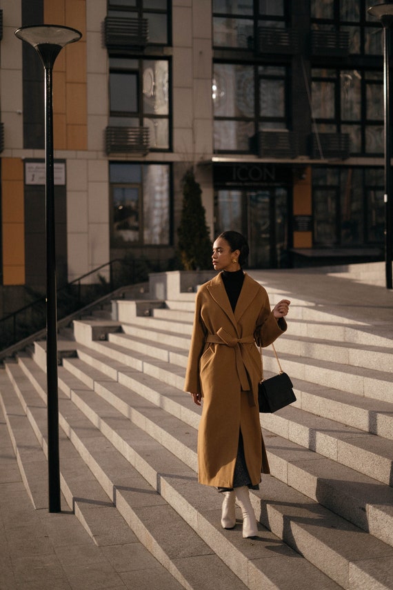 Warm Camel Coat / Woman Wrap Wool Coat 