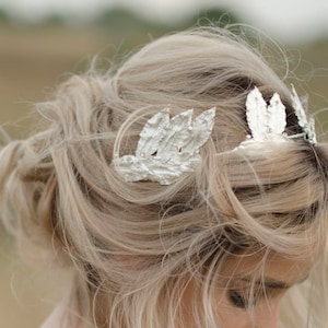 Crystal wedding tiara, Bridal silver floral crown