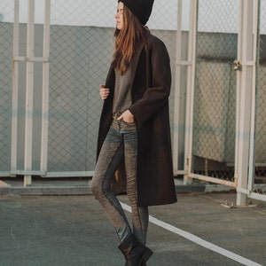 Gray wool coat / Winter and autumn overcoat / Relaxed fit coat image 2