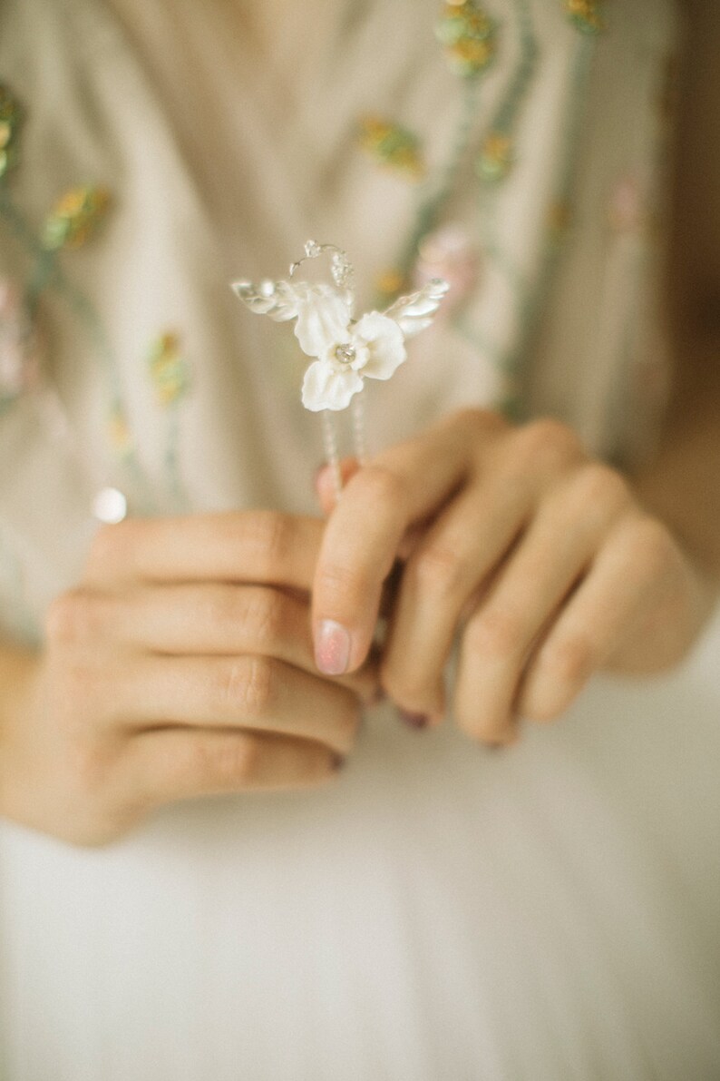 Silver wedding hair pin, Bridal floral hair accessories, Floral Hair Pin image 9