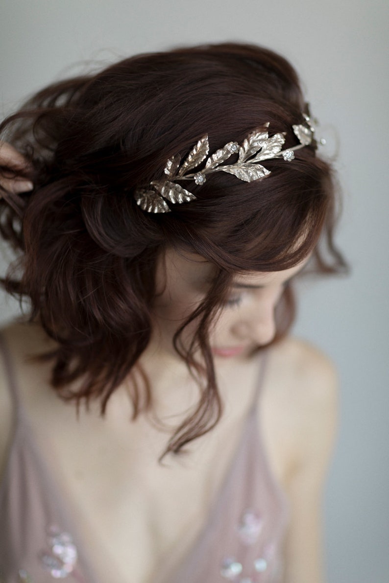 Bridal silver tiara / Crystal wedding crown / Floral bridal headpiece image 9