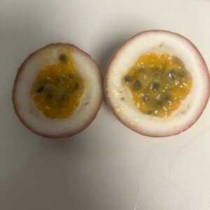 Purple Passion Fruit Plants