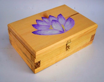 Hand Painted Wood Box with Hinged Lid 01-09