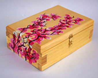 Hand Painted Wood Box with Hinged Lid 01-06