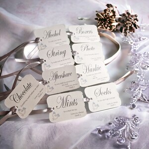 Etiquetas de regalo de boda personalizadas para novio, novia, tarjeta de lujo martillada, de lino o lisa acabadas con una bonita cinta de raso