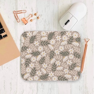 Boho Daisy Mousepad | Floral Mousepad | Tan Mousepad | Green Mousepad | Daisy