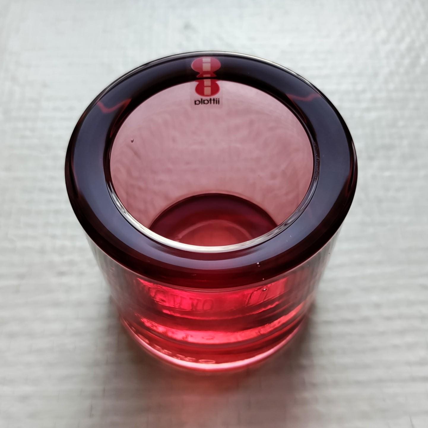  kivi レッドガーネット レッドガーネット イッタラ キビ キャンドルホルダー iittala kivi Red
