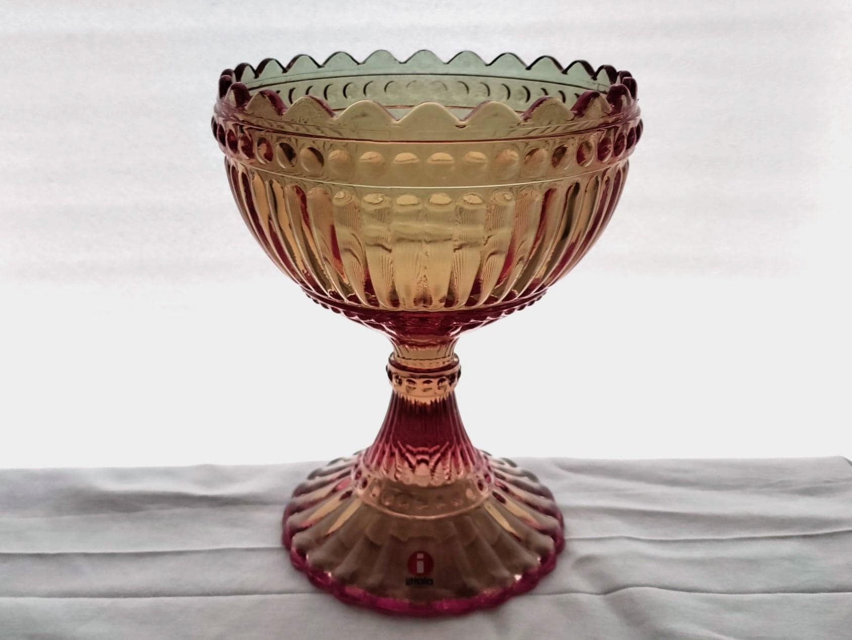 Marimekko: 高さ 155 mm の Roseolive MARISKOOLI ボウル 1 つ