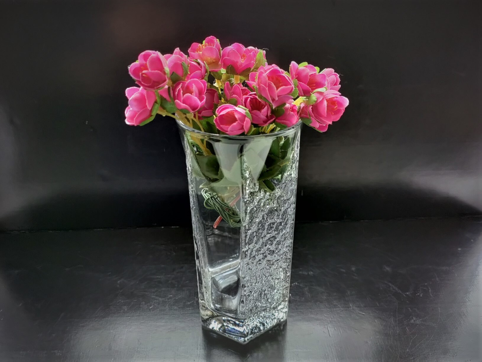 イッタラ: ハンドメイド KALINKA シリーズ花瓶、ティモ・サルパネヴァ