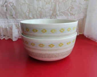 Iittala: Two SARJATON TIKKI Yellow Pattern Breakfast Bowls