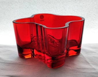 ALVAR AALTO COLLECTION: One Red 55 mm Bowl, Made by Iittala