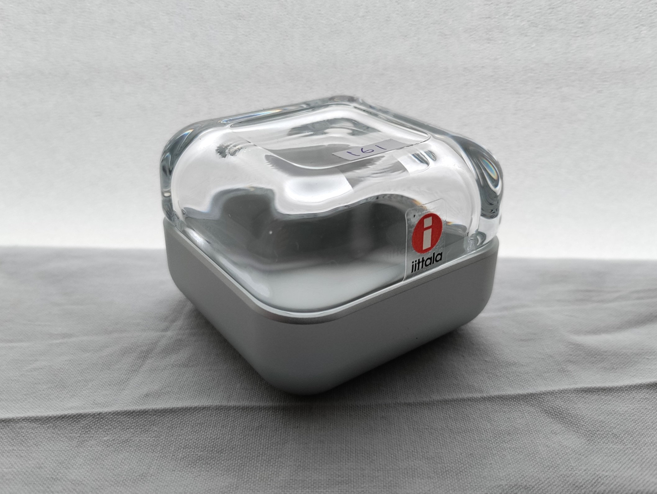 Iittala: One Small VITRIINI Jewelry Box With Clear Glass Top