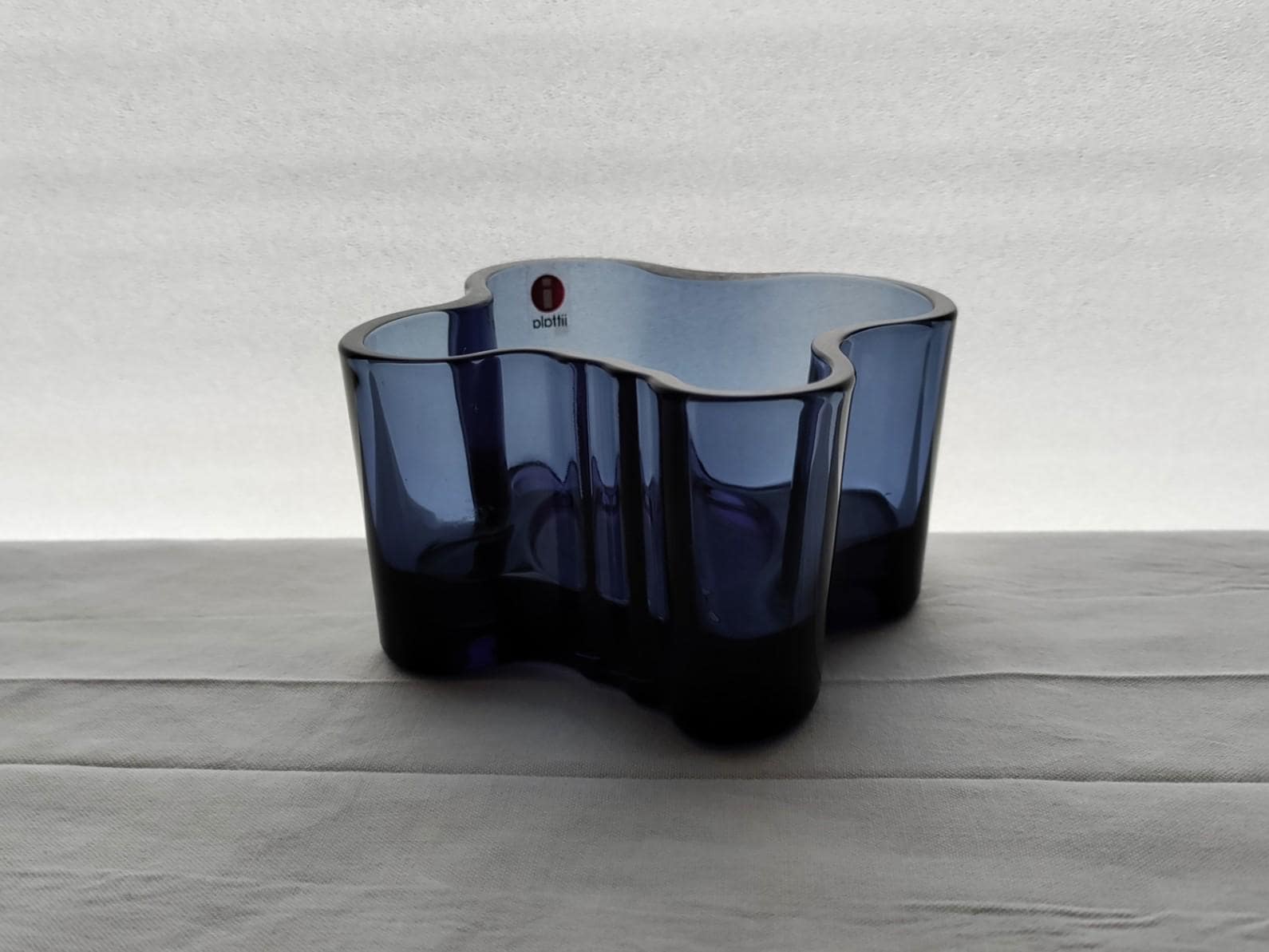 アルヴァ・アアルト コレクション: ブルーベリーブルー 55 mm ボウル