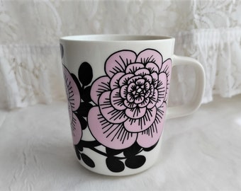 marimekko: One Lilac UNELMA (Dreams) Mug, Made According to Oiva Model, Pattern by Maija Louekari