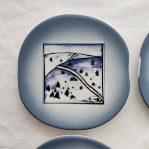 Arabia Finland: One Small Wall Plate from The Series SEASONS, Four Alternatives, Designed by HLS