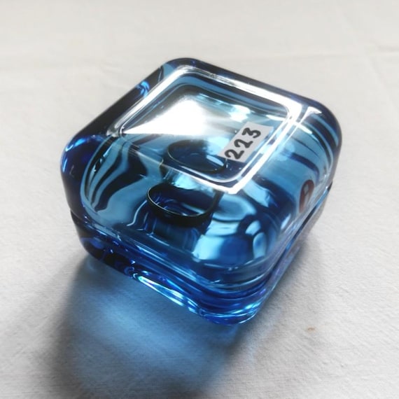 Iittala: One Small Turquoise Blue VITRIINI Jewelry Box - Etsy Denmark