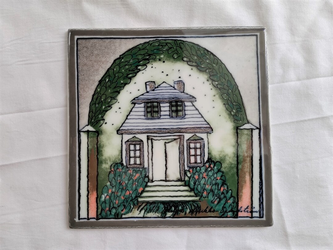 Arabia Finland Ceramic Wall Tile: Strawberry Patch Design by HLS
