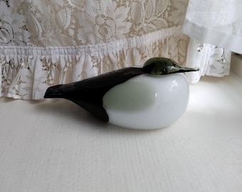 Oiva Toikka Snow Bunting (pulmunen) Glass Bird Opal White Design