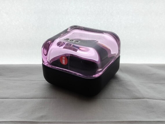 Iittala: One Small VITRIINI Jewelry Box With a Sweet Pink Top Part