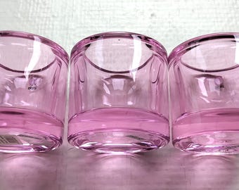 イッタラ: スイート ピンク KIVI 奉納品、マリメッコプロデュース