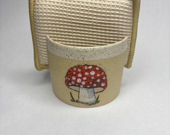 Garden Decor/ Canadian-Made / Pottery / Ceramic / Handmade/Bird/Nature/Napkin Holder/Sponge Holder/Kitchen Decor/Outdoor Decor/Mail Holder