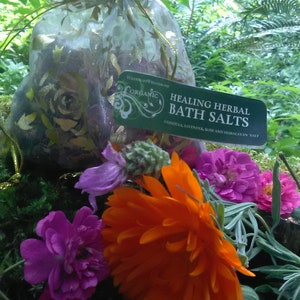 Herbal bath soak