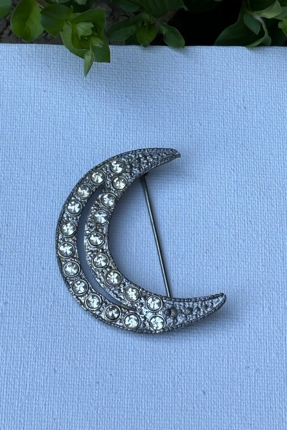 Antique pot metal crescent moon paste diamond broo