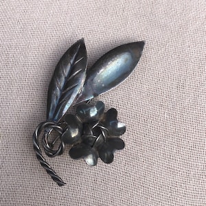 Mid century sterling sculpted flower floral brooch with beautiful heavy patina