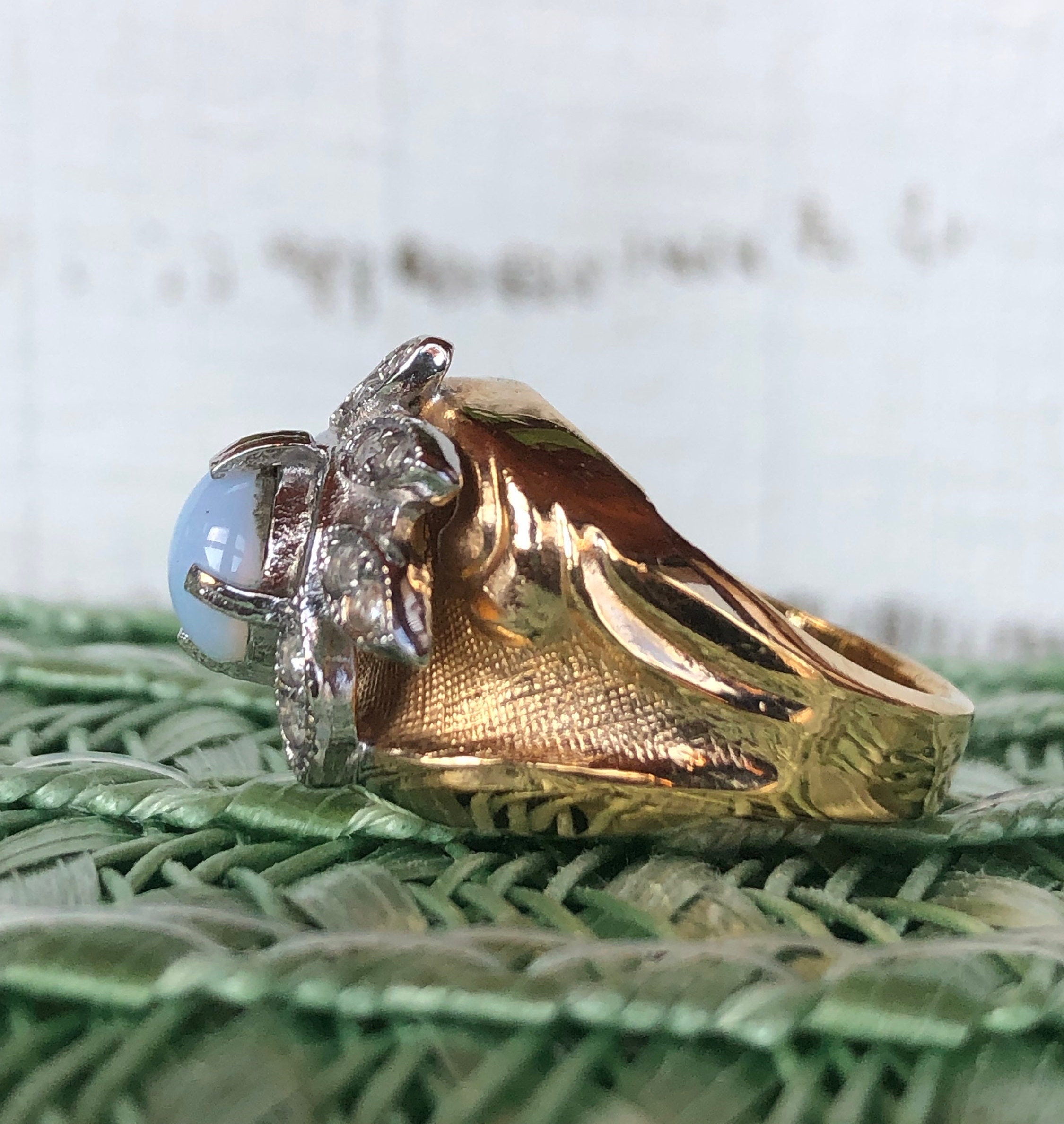 Vintage 18Kt Hge Ring - s11a9h5