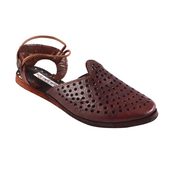 stylish leather slippers