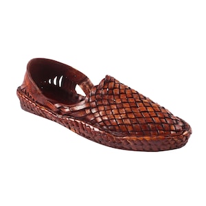 Navya woven deals loafer mule