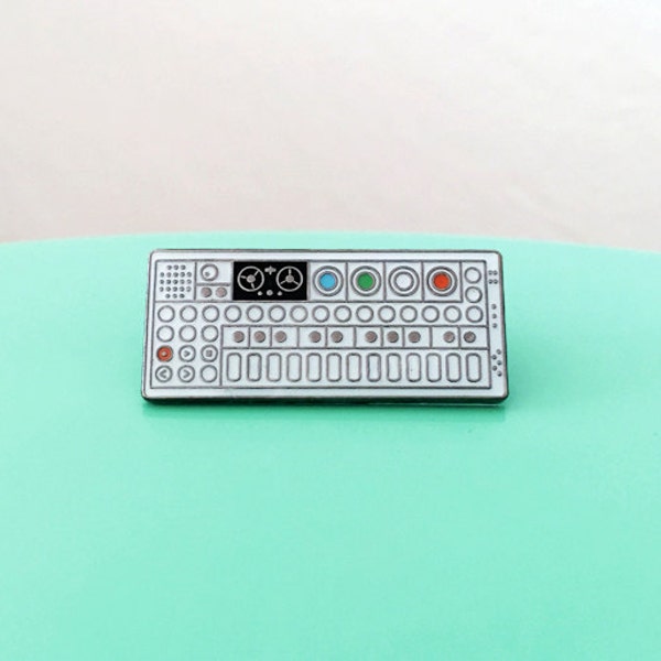 OP-1 Pin de esmalte sintetizador portátil