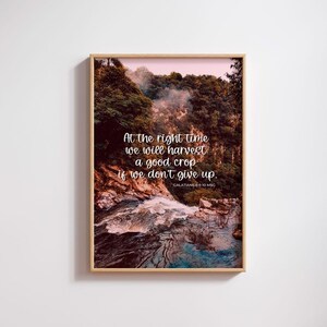 We OOGSTEN EEN GOED GEWAS als we Galaten 6:9-10 bijbelvers afdrukbare muurkunst niet opgeven - 4 x 6 8 x 10 12 x 16