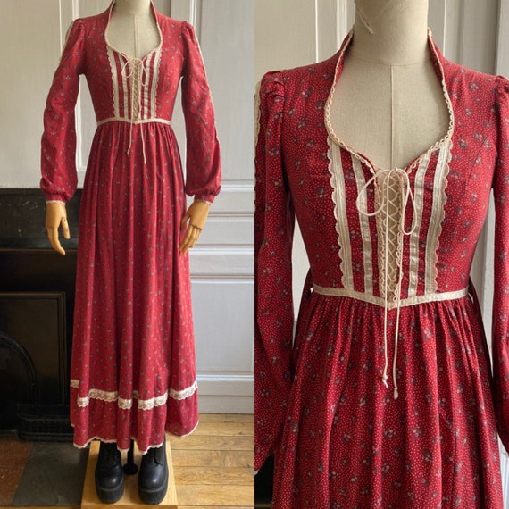 Vintage red calico print Gunne Sax maxi prairie dr