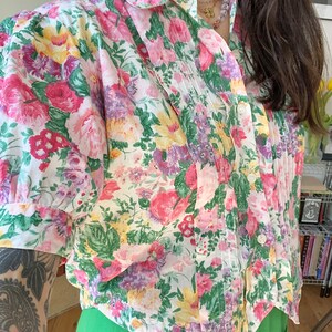 Vintage 80s floral balloon sleeves shirt // Size L image 2