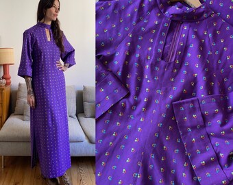 Vintage 70s purple maxi kaftan dress // Size S