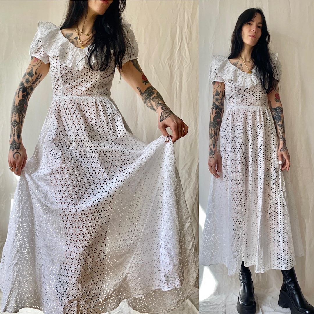1940s EYELET LACE MIDI DRESS - MEDIUM