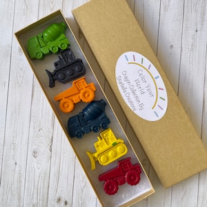 Construction Truck Crayons: Party Favors, Gifts for Kids