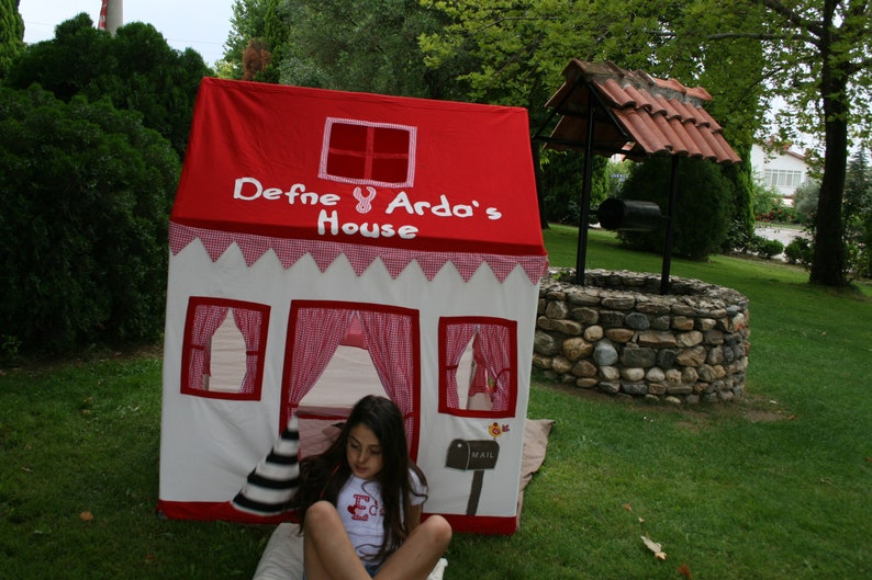 indoor play cottage