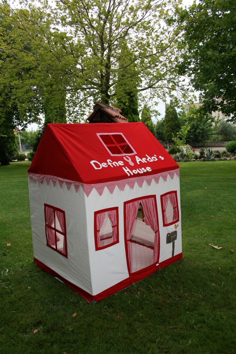 indoor play cottage