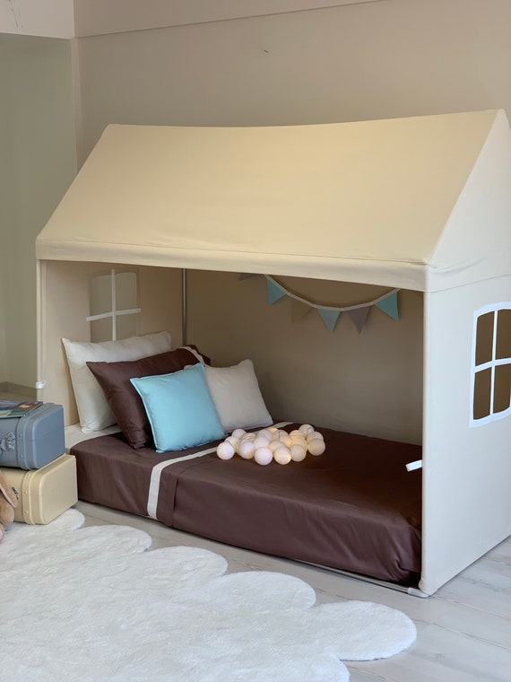 Tent and comforter with bed skirt and pillow sham for twin boys