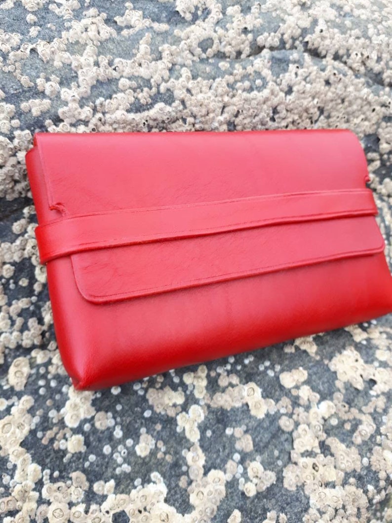 Taransay 7 Day Pill Organizer Red Leather Pill Case Tablet Etsy