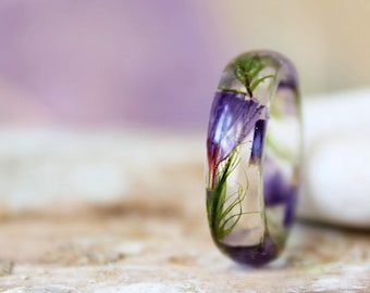 Anillo de resina de flor lila Anillos inspirados en la naturaleza Anillos de musgo Joyería verde Anillo de resina ecológica Anillo de terrario Anillo de naturaleza Joyas de flores prensadas