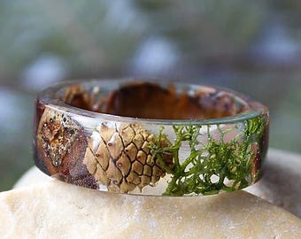Handmade Pine cone Nature Boho ring with Real forest moss and Crystal resin, Men's and Women's Engagement rings, Christmas gift