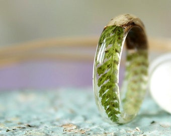 REAL FERN resin ring Birch bark ring Wood resin ring Nature resin ring Delicate ring Green ring Rustic ring Eco Friendly Forest Jewelry