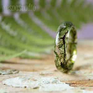 Nature resin ring Green moss ring Lucite botanical ring Eco ring Nature resin green moss ring Terrarium jewelry Nature art Woodland Style