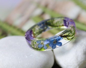 Blue Puple resin ring Forget me not ring Moss ring Modern flower resin rings Flower in resin Pressed flower jewelry Bridesmaid jewellery